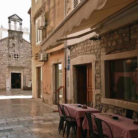 Studio Mozzira In Center - Free Breakfast Zadar Exteriör bild